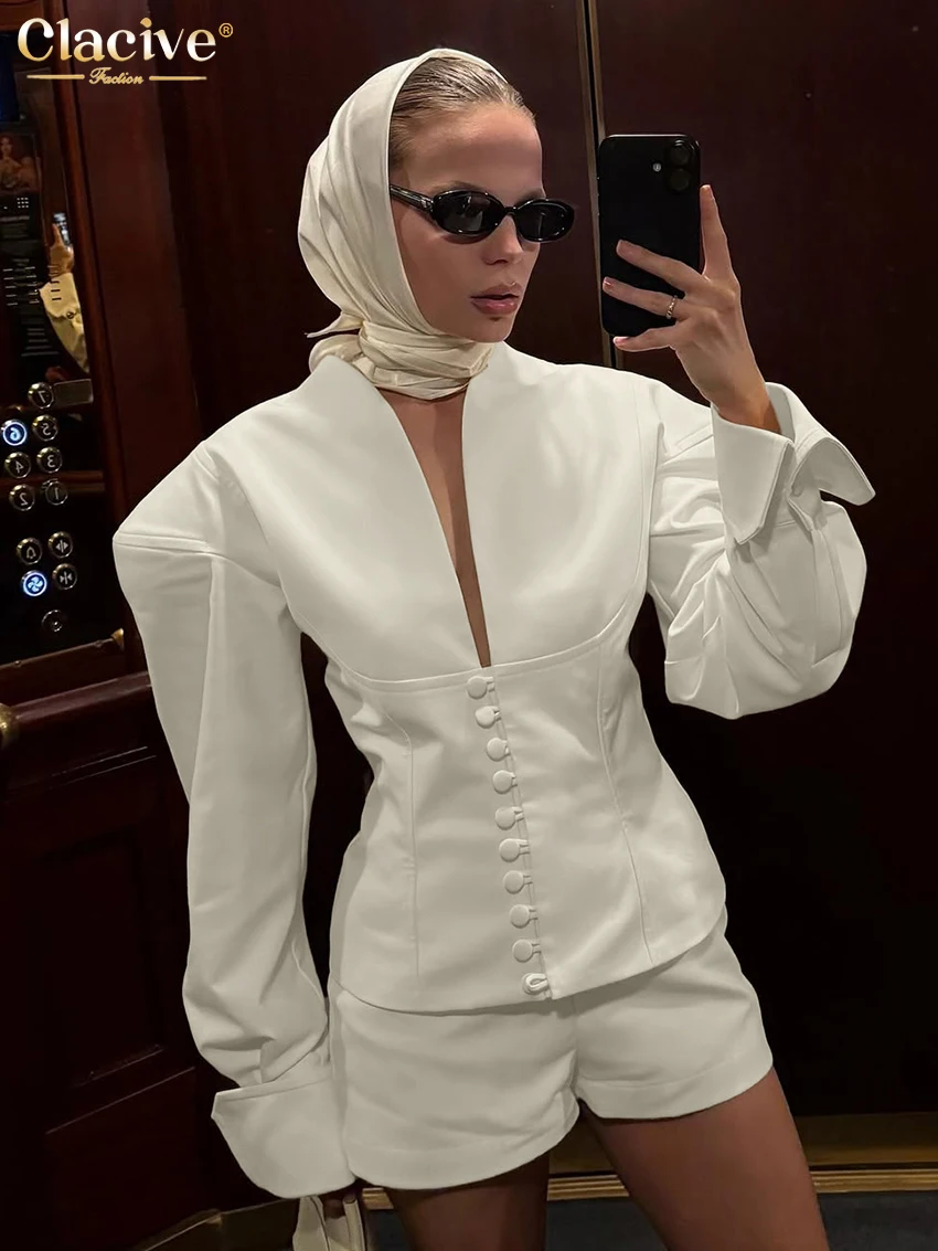 Clacive Mode Lose Beige frauen Zwei Stücke Set 2025, Sexy Langarm-shirt Mit Hoher Taille Shorts Set Weibliche streetwear