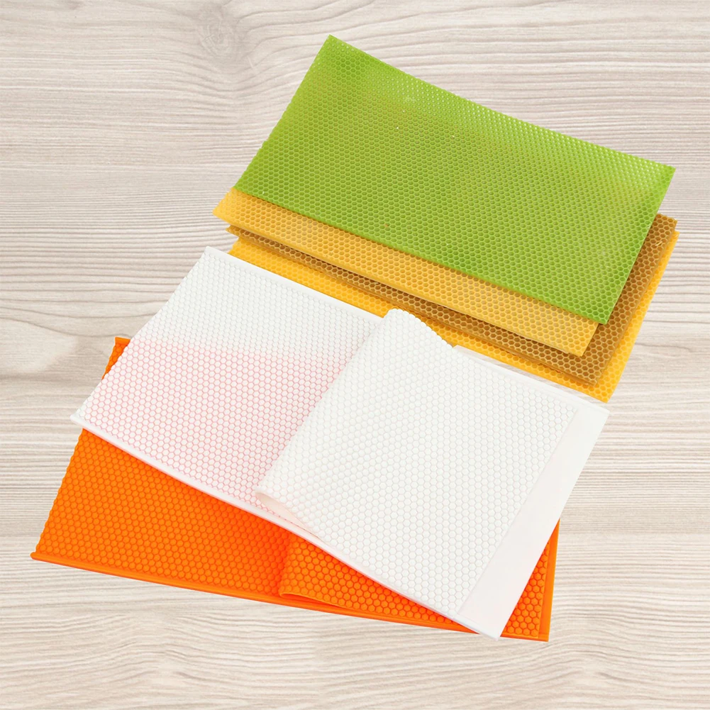 2 stücke Bienenstock Basis Presse Blattform weiches Silikon Honigbienen wachs Flocken nest Basis form leichte praktische Imkerei Gadgets Image