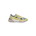 New Balance Low-Top Sneaker - Layered Suede And Mesh Sneakers With Iconic Accent - Gr. 9_5 - in Gelb - für Herren