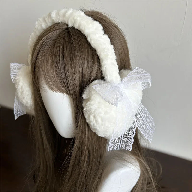 Winter Neue Japanische Süße Mädchen Nette Ohrenschützer spitze Bogen Plüsch Winter Warme Kopfbedeckungen Frauen Ohrstöpsel Kälte Schutz Liebe ohrenschützer Image