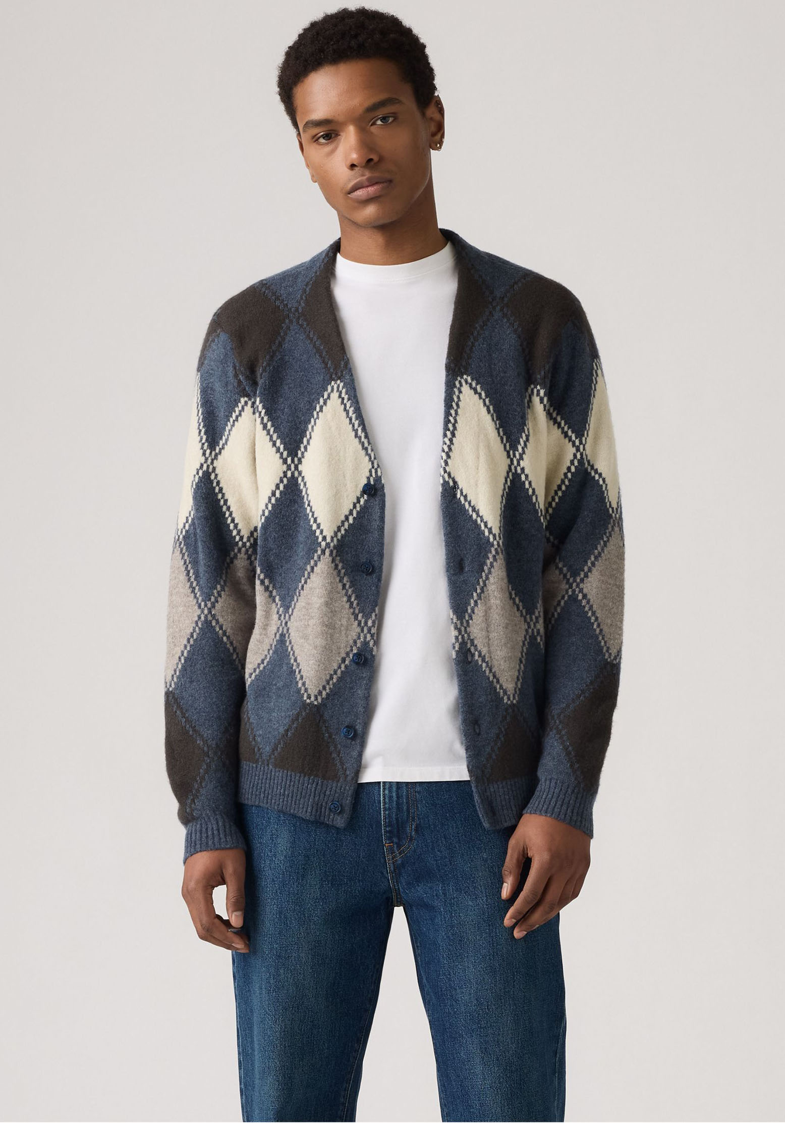 Strickjacke LEVI'S, Herren, Gr. M, jaime geo argyle vin, Strick, Obermaterial: 51% Polyacryl, 36% Polyester, 7% Wolle, 6% sonstige Fasern, Rautenmuster, bequem normal, V-Ausschnitt, Bündchen, Strickjacken Strickjacke, Legere Passform, pflegeleichter...