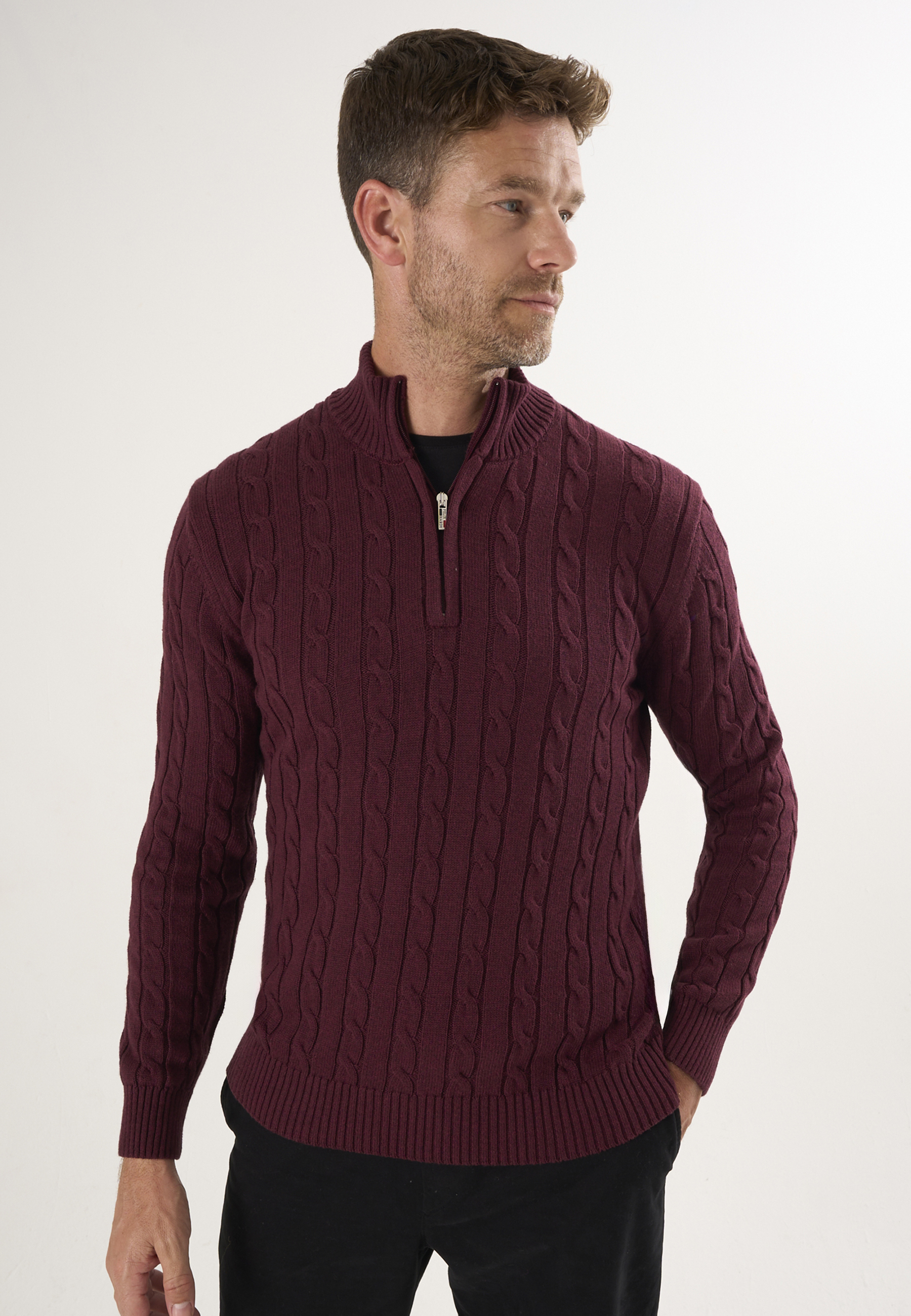 Pullover Kabelstrick-Pullover Mit Halbem Reißverschluss Image