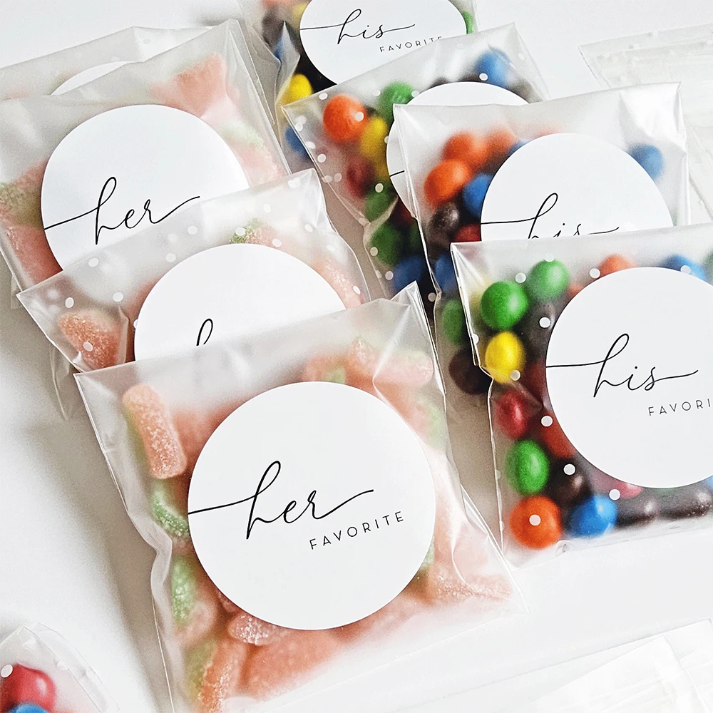 Personalisierte 50 Stück süße Hochzeit Süßigkeiten Gastgeschenke Aufkleber Brautparty Hochzeitsgeschenke individuelle Partygeschenke für Gäste Hochzeitsbevorzugung Image