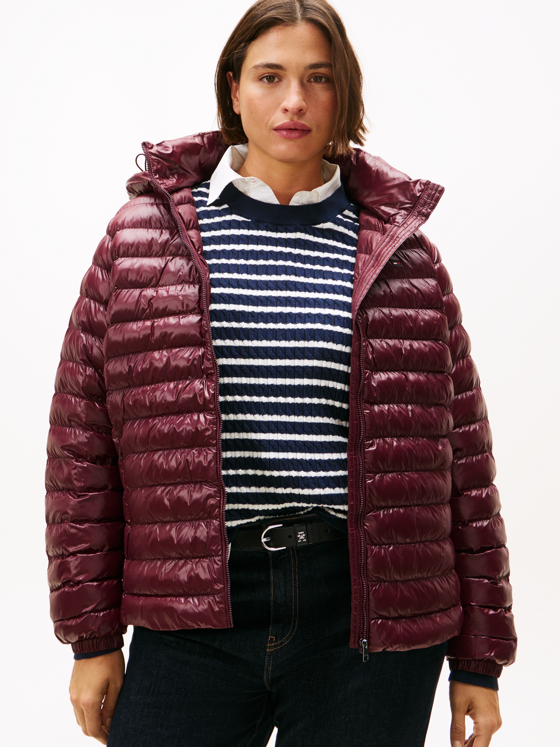 Steppjacke TOMMY HILFIGER CURVE "CRV LW PADDED SLIM JACKET", Damen, Gr. 48, rot (deep burgundy), Steppware, Obermaterial: 100% Nylon. Futter: 100% Polyamid. Wattierung: 100% Polyester, unifarben, slim fit, Jacken, in großen Größen Image