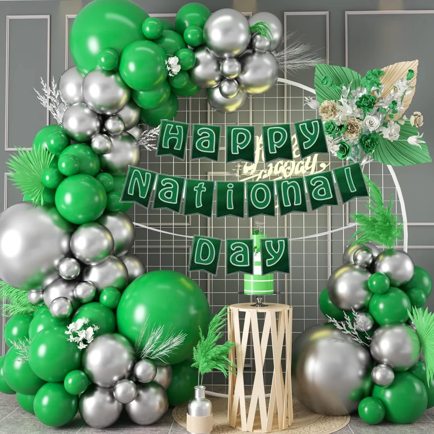 100-teiliges grünes silbernes Latex-Ballon-Set, geeignet für Geburtstagsfeiern, Hochzeiten, Partydekorationen zum Valentinstag Image