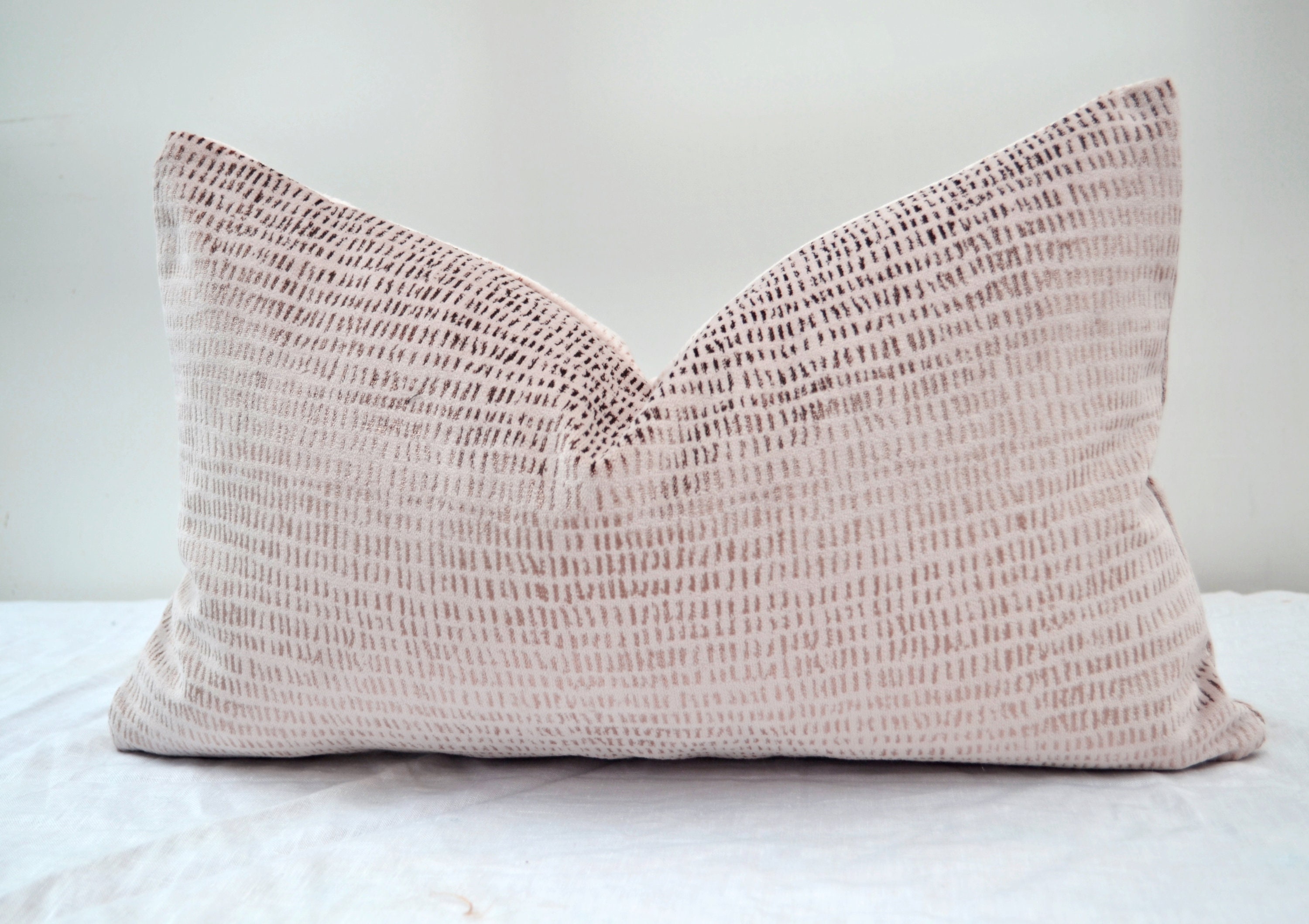 Fodera per cuscino in velluto beige Fodera per cuscino in velluto color talpa Fodera per cuscino in velluto dall'aspetto metallizzato Fodera per cusci