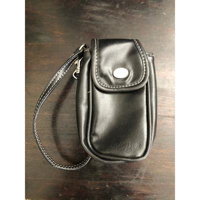 Nine West Bags | 10 For $5 Nine West Black Wristlet Cell Phone Credit Card Holder Clutch Purse | Color: Black | Size: Os