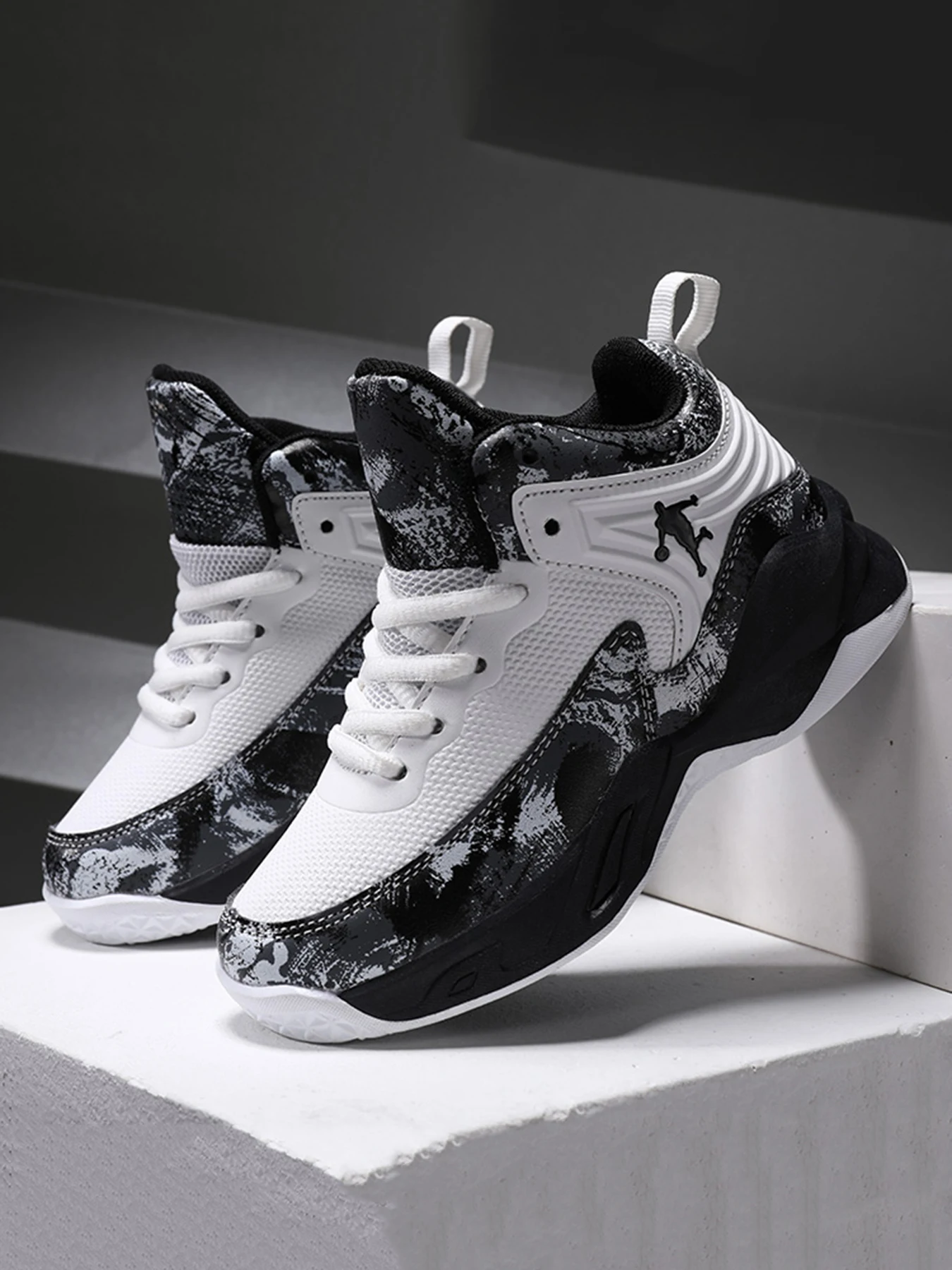 2025 nouveaux garçons marque chaussures de Basket-ball pour enfants baskets semelle épaisse antidérapant enfants chaussures de sport enfant garçon Basket formateur chaussures