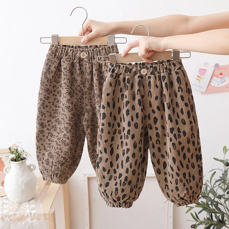 Winter Kinder Casual Hosen 1-8T Nette Blume Leopard Print Mädchen Fleece Gepolsterte Hosen Lose Koreanische Kinder Warme harem Hosen Image