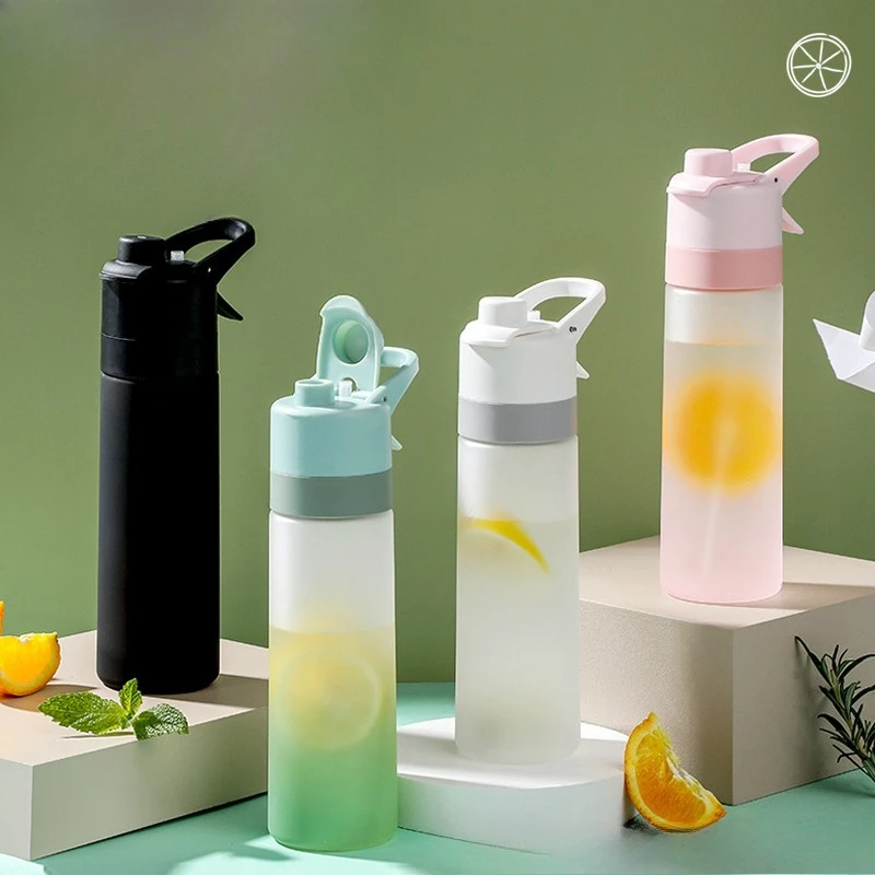Tragbare Sport-Wasserflaschen aus Kunststoff für Schüler, kreatives Spray, Sommer, militärisches Training, praktische Wasserbecher Image