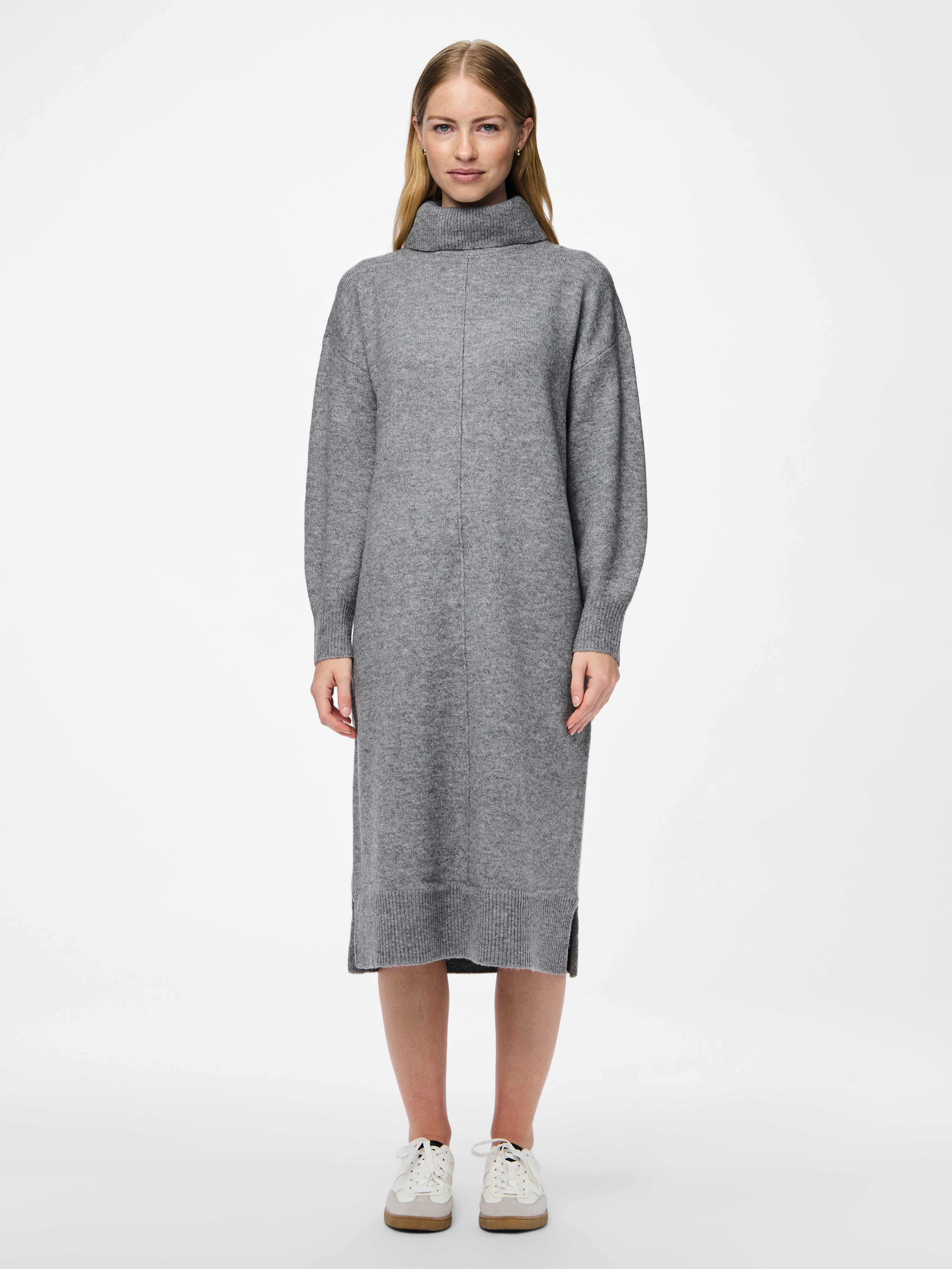 Strickkleid PIECES "PCMALOU LS ROLLNECK KNIT DRESS NOOS BC", Damen, Gr. XS(34), N-Gr, grau (medium grau melange), Strick, Obermaterial: 65% Polyester, 17% Polyacryl, 10% Nylon, 5% Wolle, 3% Elasthan, meliert, unifarben, Modisch, regular fit... Image