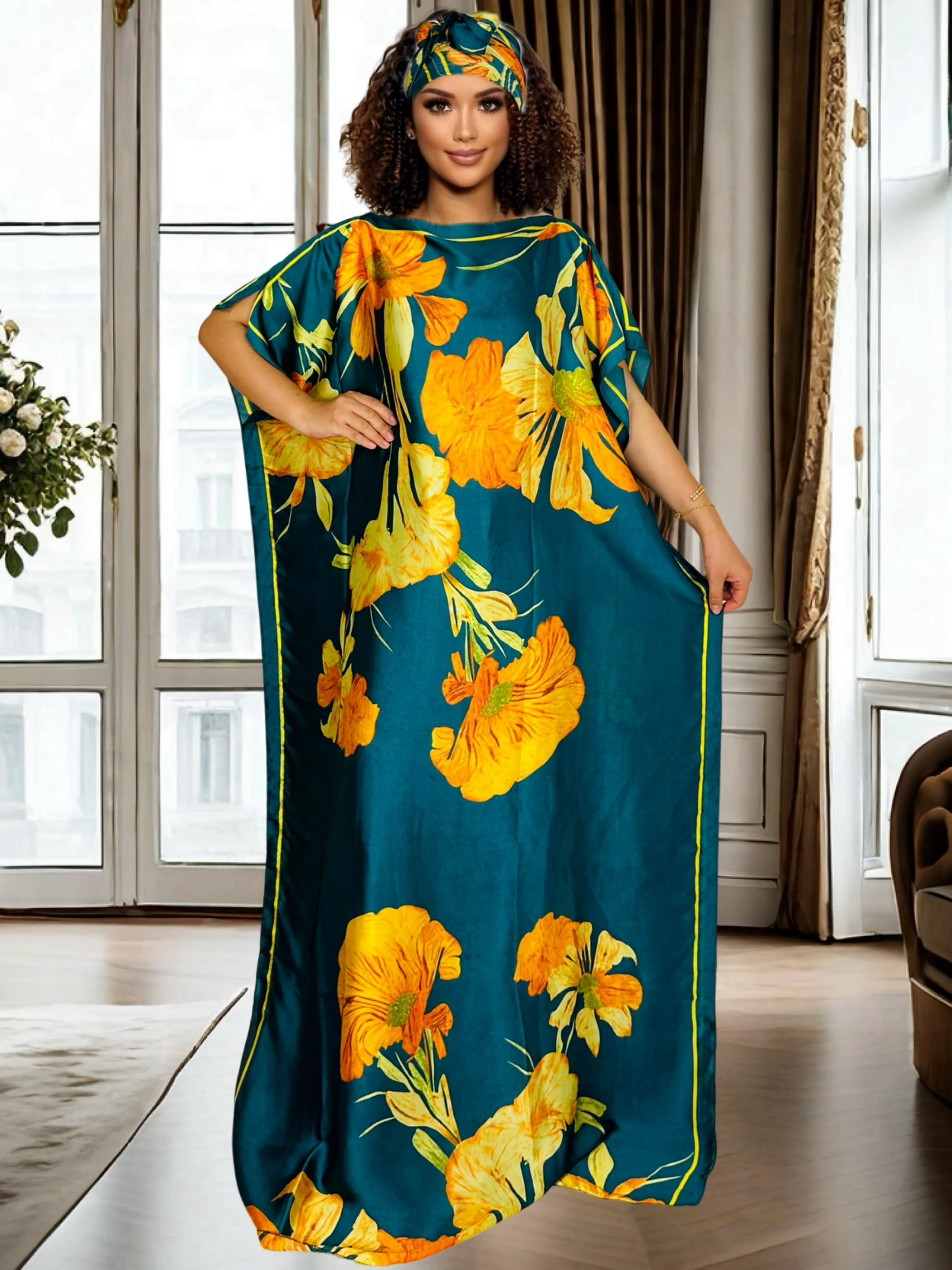 Eleganter mittelöstlicher Kaftan in Übergröße, lebendiger Kaftan mit Blumendruck und Schal Image