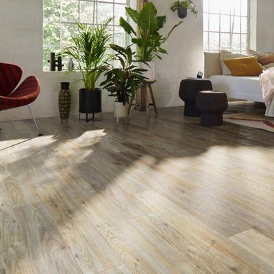 HARO Landhausdiele DISANO WaveAqua TC 4V Eiche Quebec Altbraun authentic, 1282x193x8 mm Image