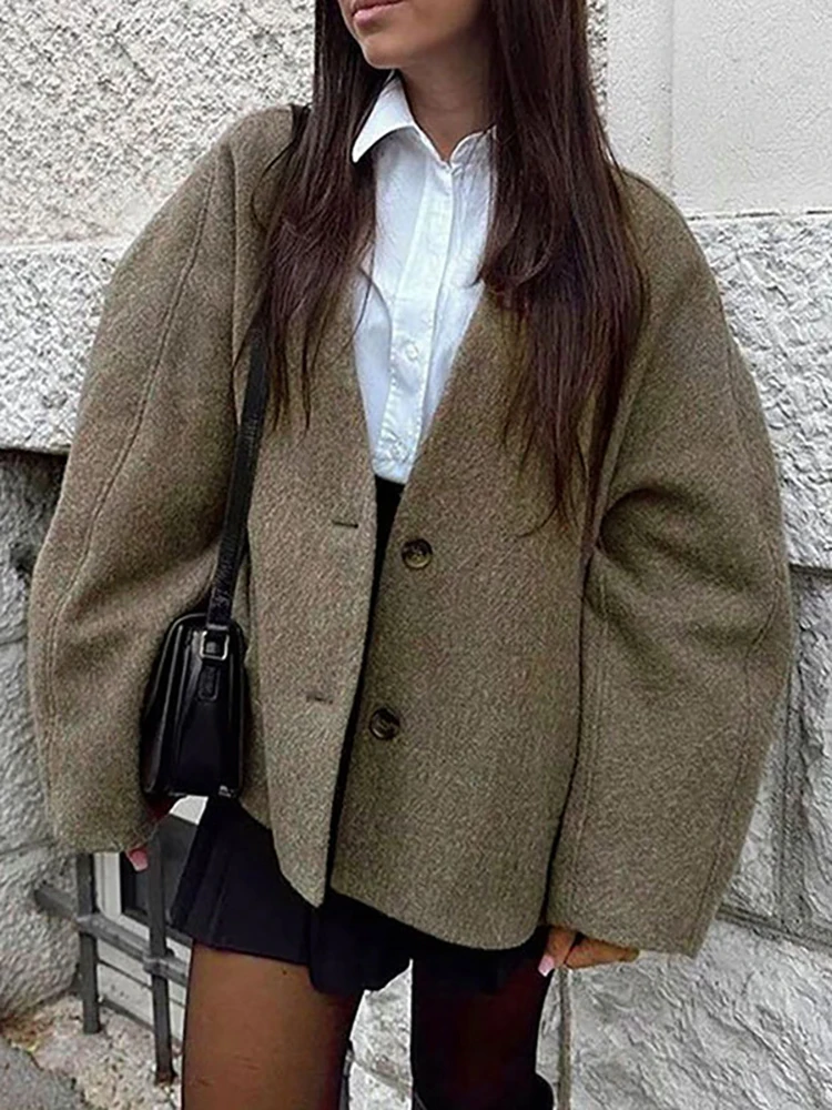 Fantoye Deeo V-ausschnitt Einreiher Frauen Mantel Grau Langarm Tasche Kurze Jacke Weibliche Winter Lose Beiläufige Streetwear 2024