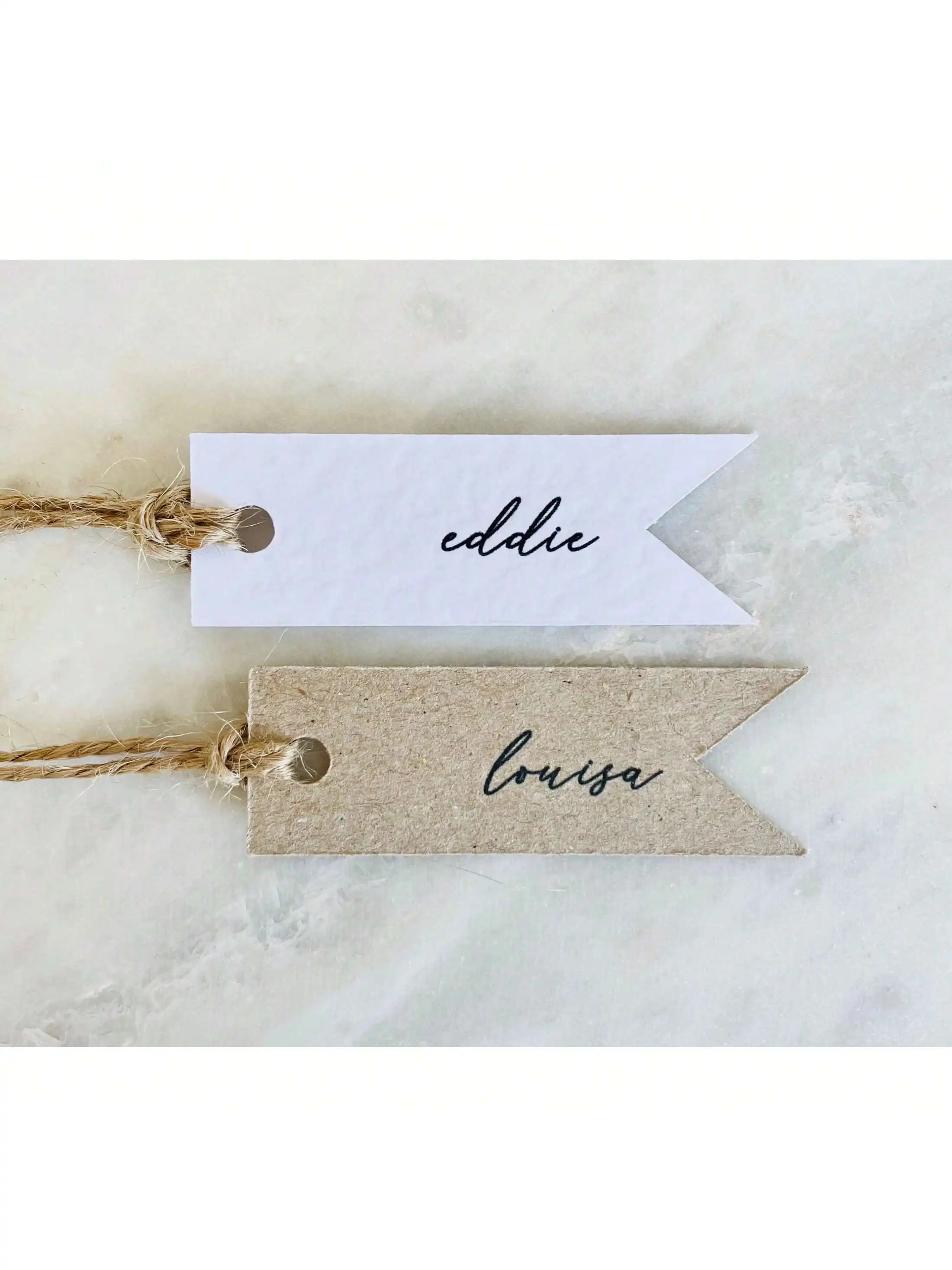 5,4 x 1,8 cm kleine personalisierte Geschenkanhänger, Mini-Namensschilder, rustikale Etiketten, beliebige Etiketten, Spitzennamen, Sitzplanetiketten (keine Seile) Image