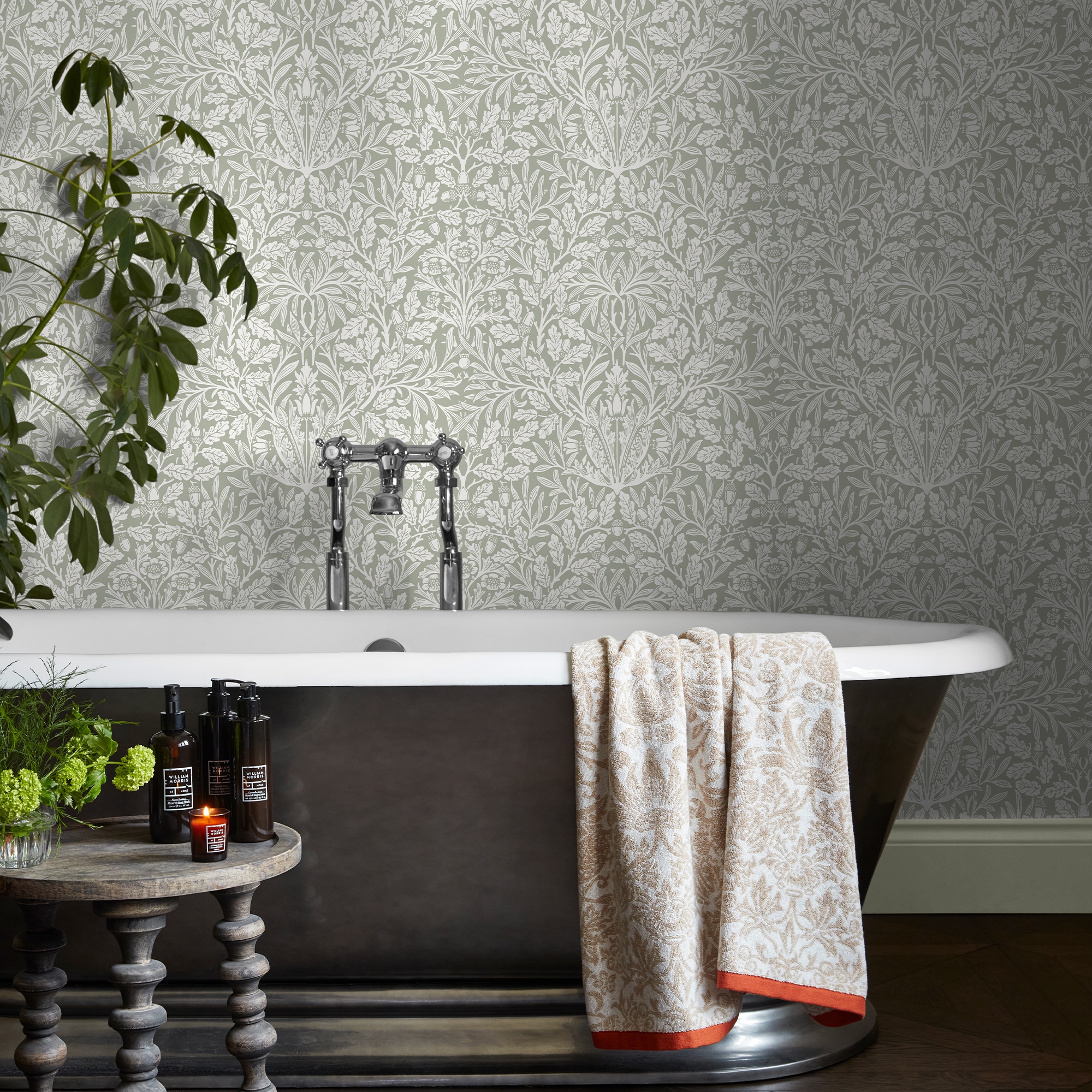 Vliestapete "Acorn", grün, H:10m L:10m, Vlies, WILLIAM MORRIS AT HOME, Tapeten, Design Tapeten