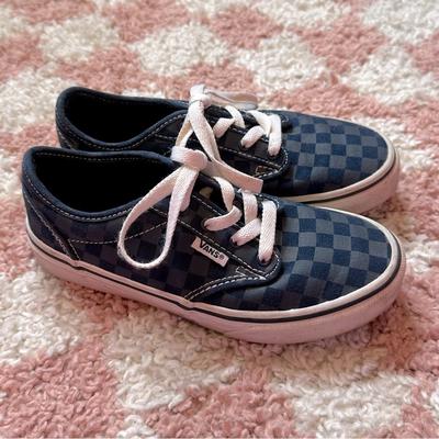 Vans Shoes | Vans Youth Checker Lace Up Shoes | Color: Blue/Gray | Size: 2b
