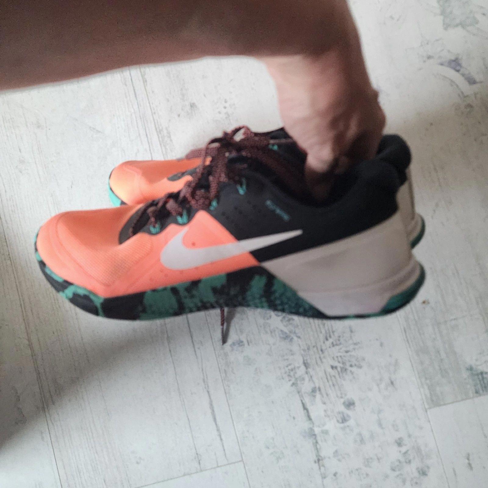 Nike Shoes | Euc Clean Nike Retcon 2 Men's Training Shoe 8.5 Mens 10 Womans | Color: Orange | Size: 8.5