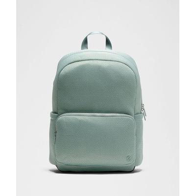 Everywhere Backpack 22L