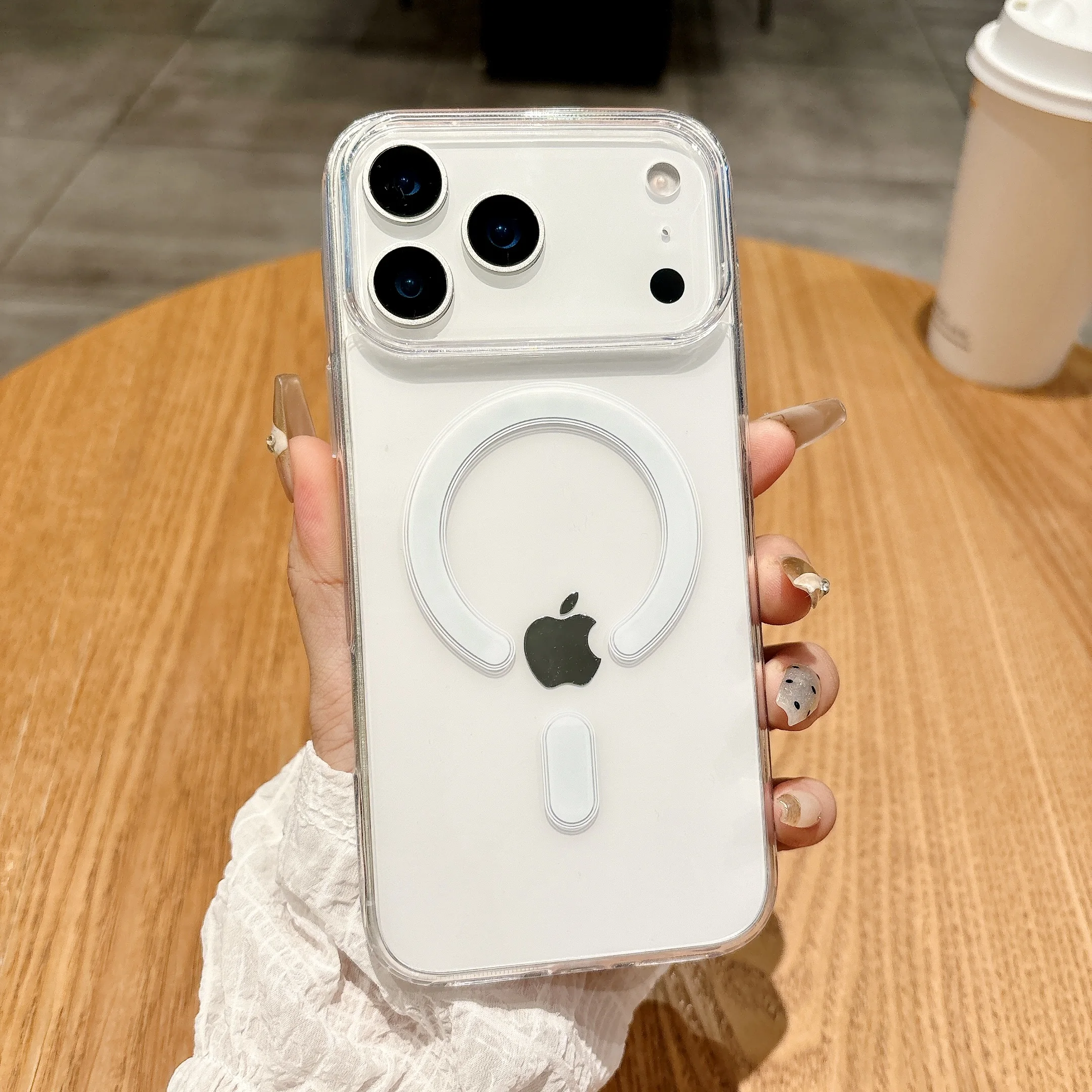 Transparente, magnetische, schlanke Handyhülle mit großem Loch für Apple IPhone 17 Air 16 15 14 13 12 11 X XS XR Pro Max, transparente Hartschale Image