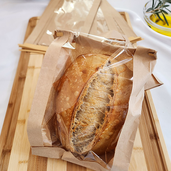 Kraft Bread Bag w/ Tin Tie Closure 8 5/16" x 3 1/2" x 13 13/16" 100 Pack KBTW1