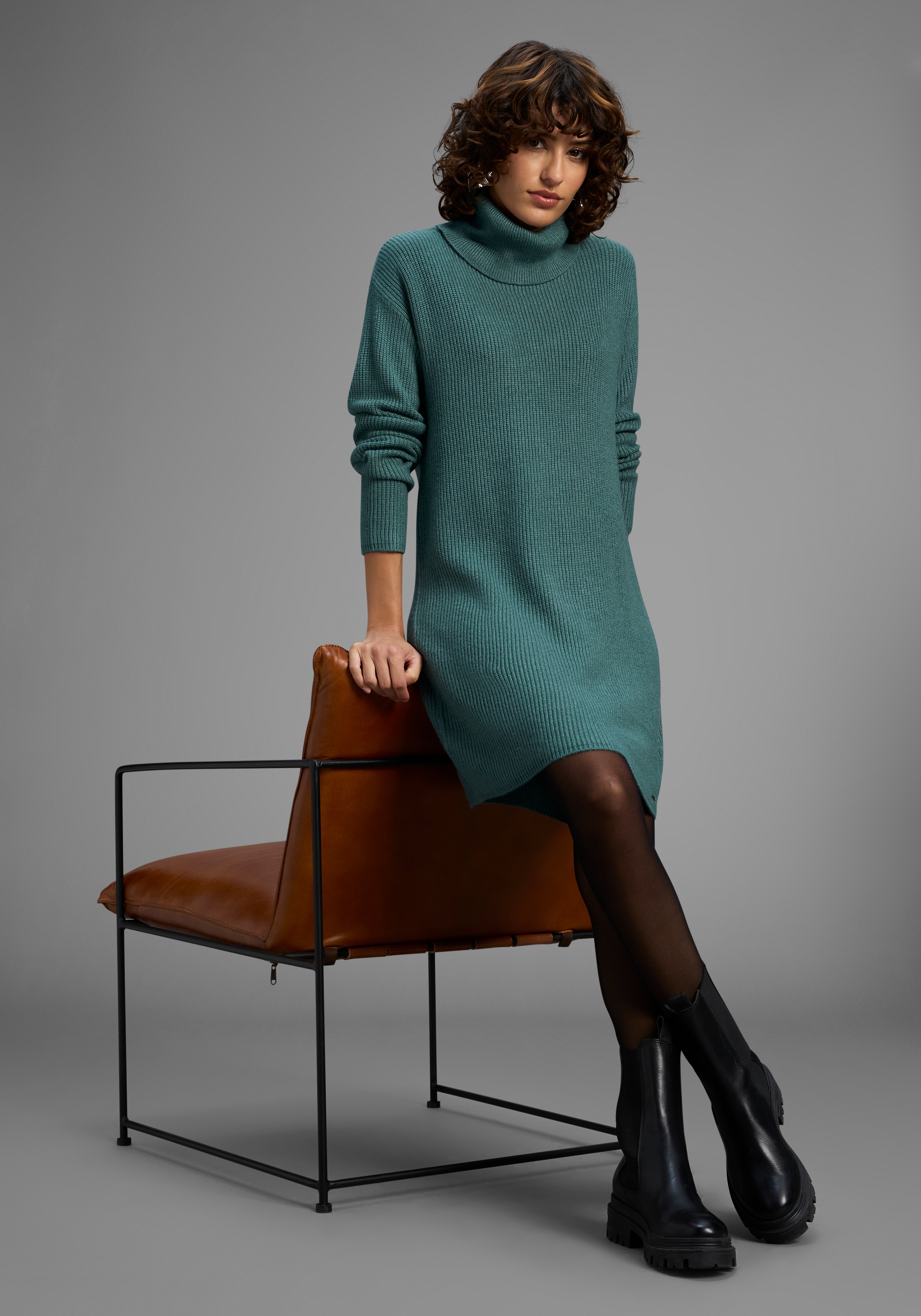 Strickkleid LAURA SCOTT, Damen, Gr. 42, N-Gr, petrol, melange, Strick, Obermaterial: 50% Viskose, 28% Polyester, 22% Polyamid, unifarben, Basic, lässig geschnitten mini, hoch geschlossener Ausschnitt, Kleider, aus Grobstrick mit Rollkragen - NEUE... Image