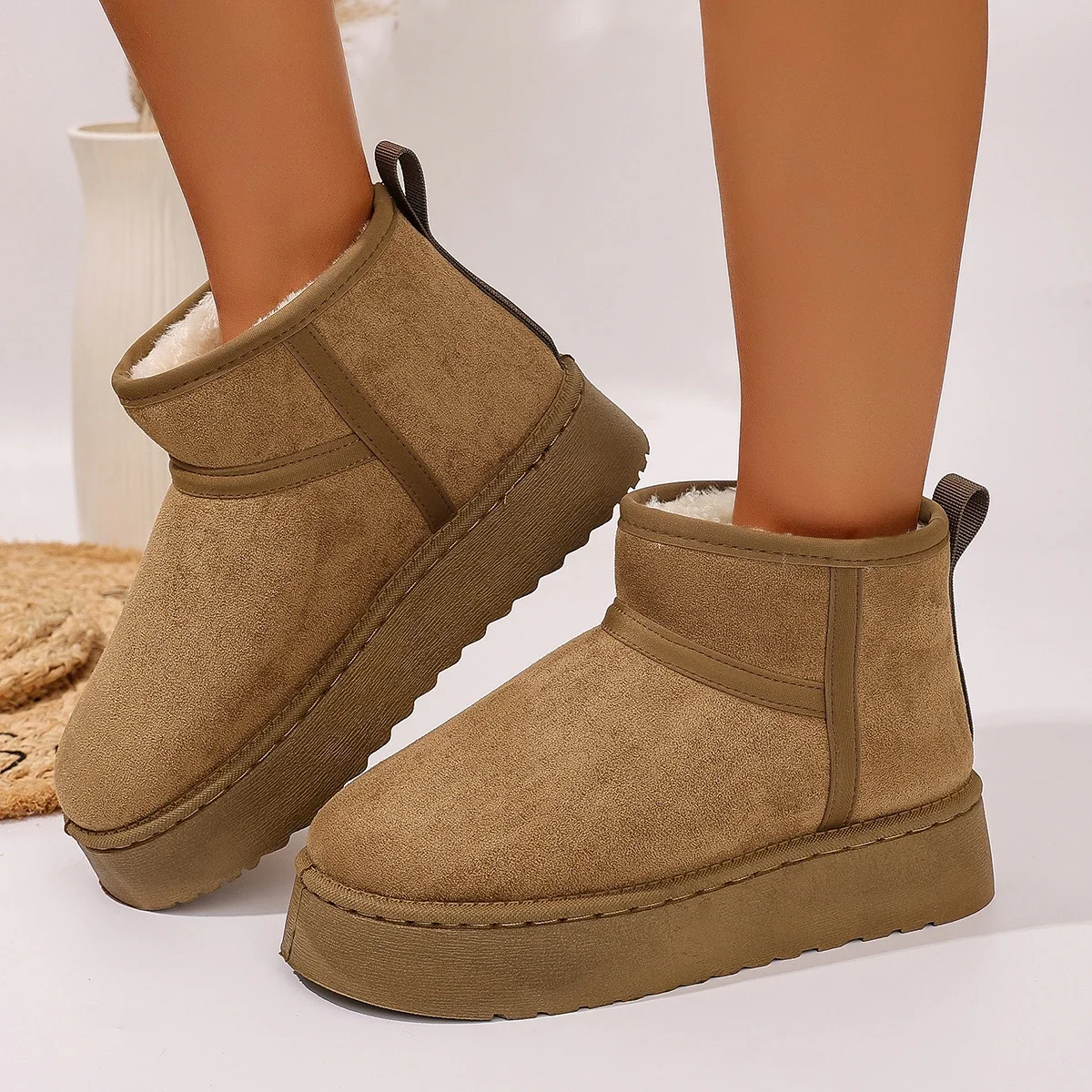 Mode Neue Runde Kopf Wildleder Sexy Komfortable Warme Casual Schnee Stiefel Winter Dicken sohlen Nicht-slip Wanderschuhe für frauen