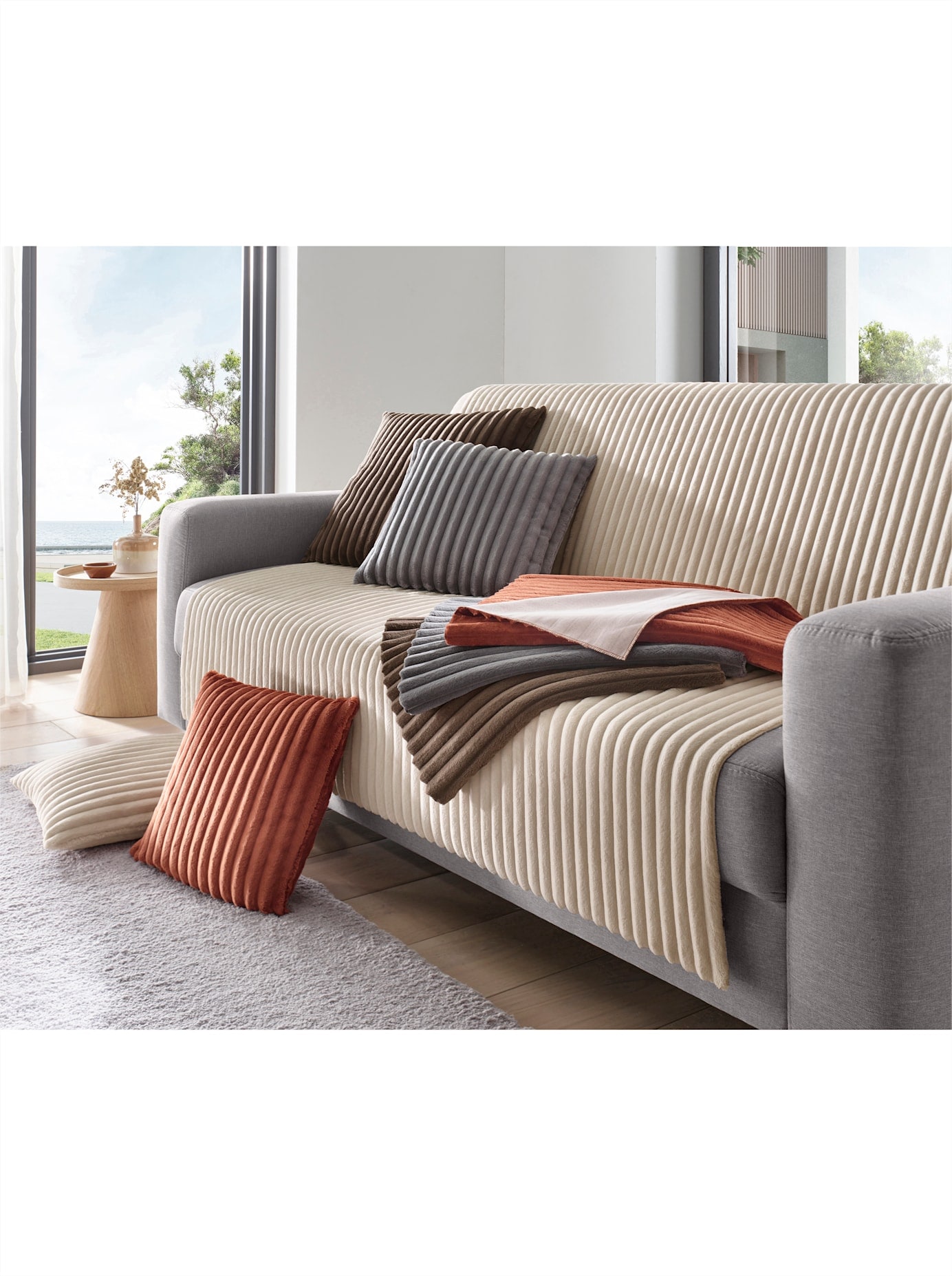 Tagesdecke Gr. 4, rot (rotbraun), B:38cm L:55cm, 100% Polyester, Tagesdecken Image