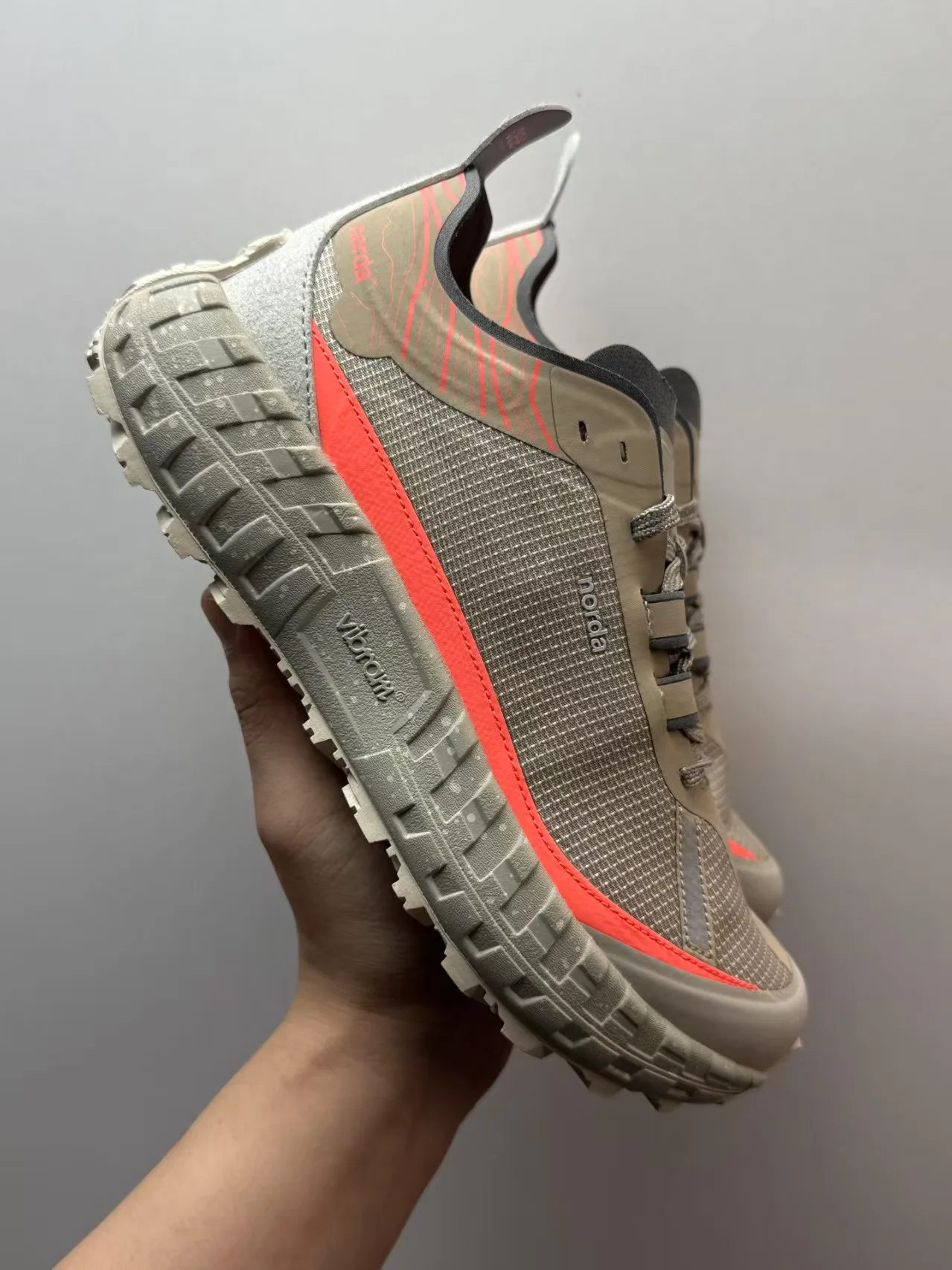 Nuove scarpe da passeggio Scarponi da trekking Calzature casual unisex Scarpe da ginnastica sportive Allenamento fitness Scarpe da allenamento a forma di ciotola Calzature da palestra