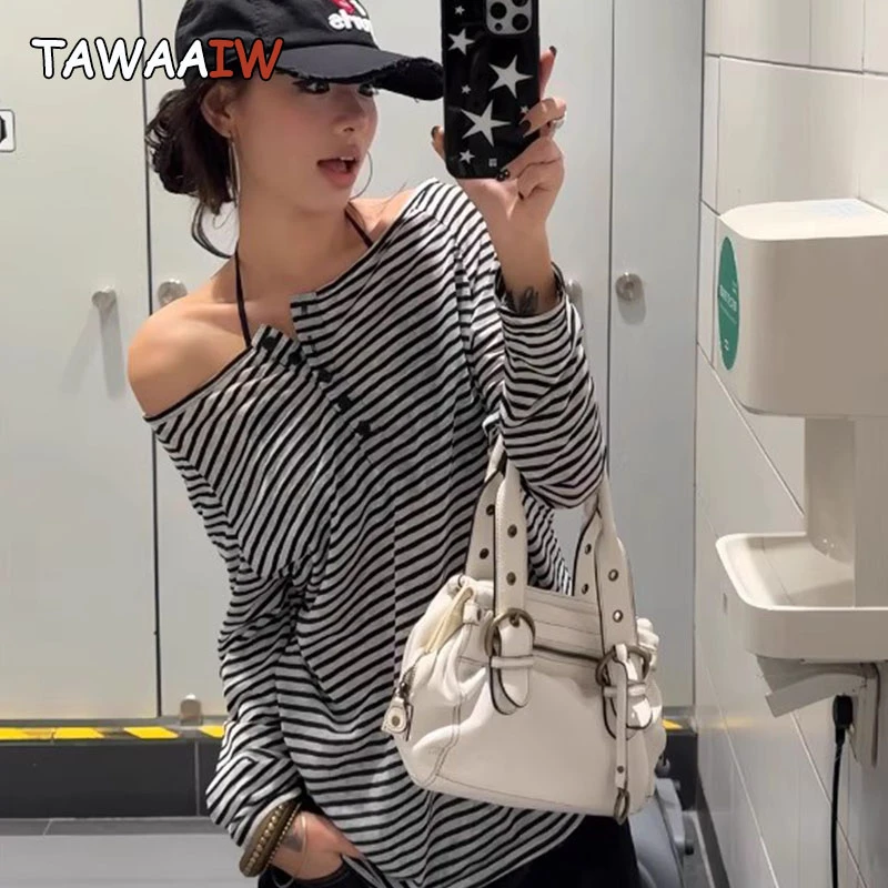 Tawaaiw Streetwear Striped Long Sleeve Women's T-shirt Korean Fashion Loose Tees Female Clothing 2000s Clothes Y2k Autumn Tops