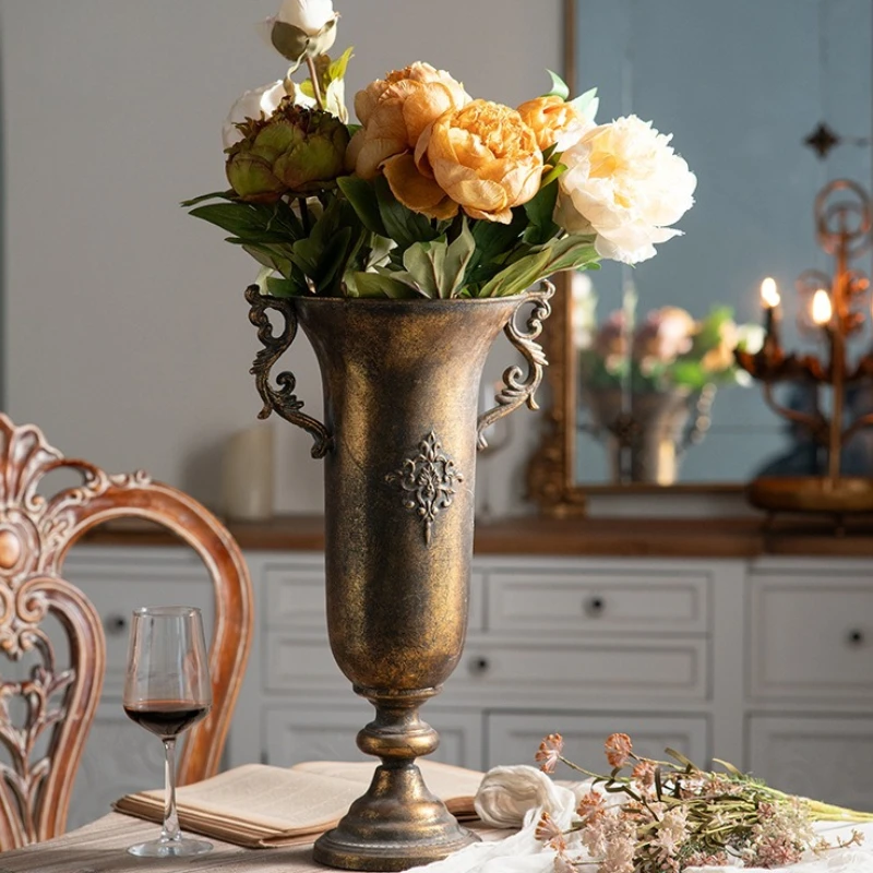 Retro Vasen Metall Vase Wohnzimmer Ästhetisches Design Dekoration Blume Flasche Elegante Schlafzimmer Blumentöpfe Ornamente Zubehör Image