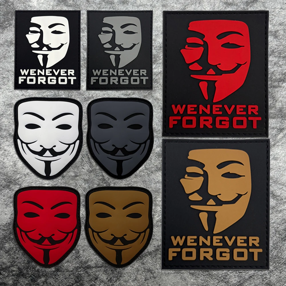 Ein PVC-Patch-Aufkleber mit Maskenmuster, weiches Gummiabzeichen, mit im Dunkeln leuchtendem Effekt, Klettverschluss auf der Rückseite, geeignet für Taschen, Rucksäcke, Westen und Kleidung, dekorative Image