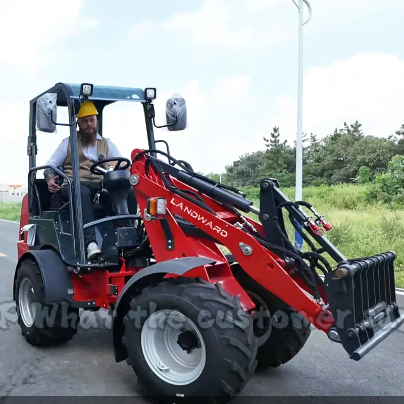 LANDWARD Compact Diesel Loader Wheel Mini Loader Euro 5 EPA Multifunctional Kubota Compact Loader Digger Machinery Customization