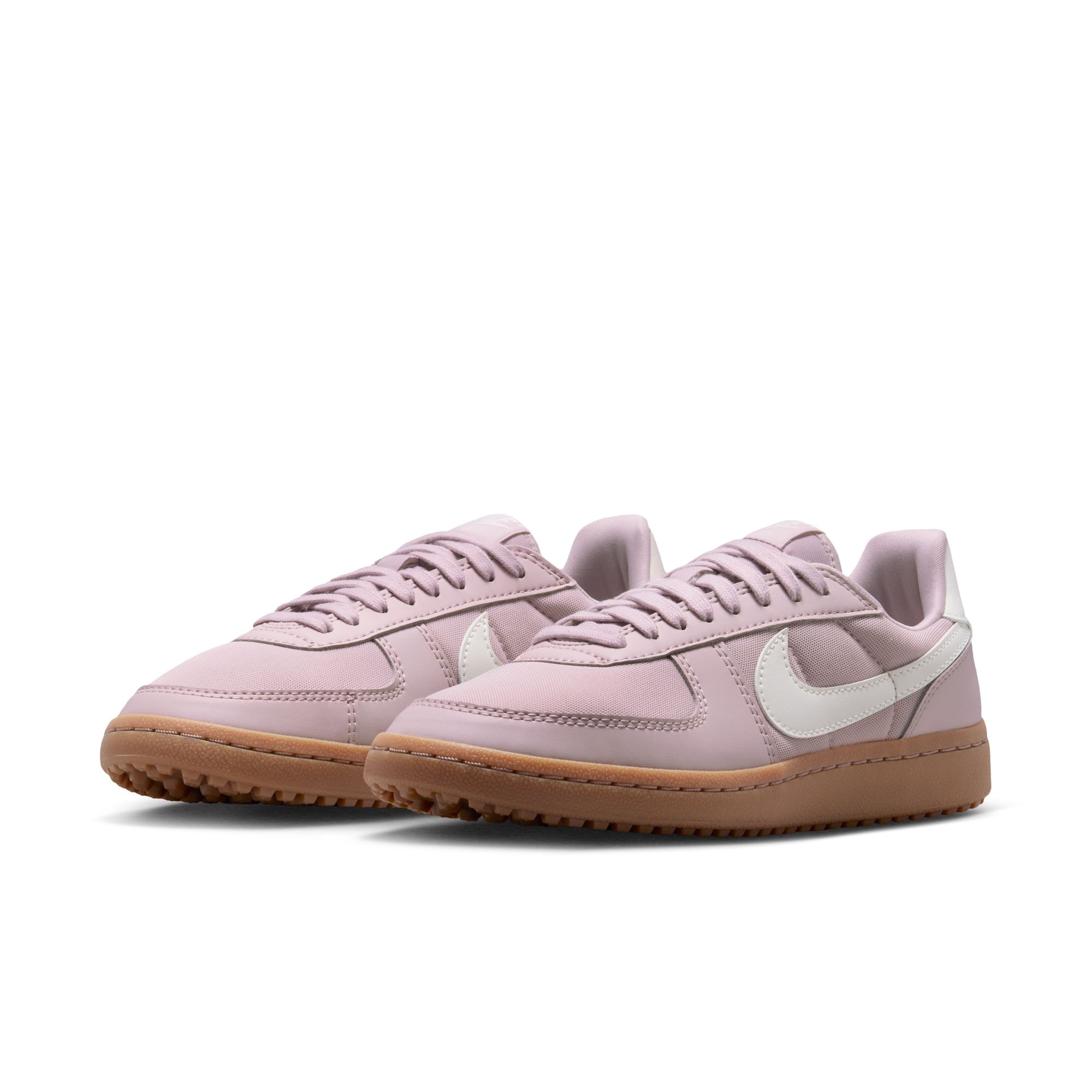 Sneaker NIKE SPORTSWEAR "WMNS FIELD GENERAL", Damen, Gr. 41, platinum violet, sail, gum schwarz braun, Synthetik, Textil, Schuhe Sneaker