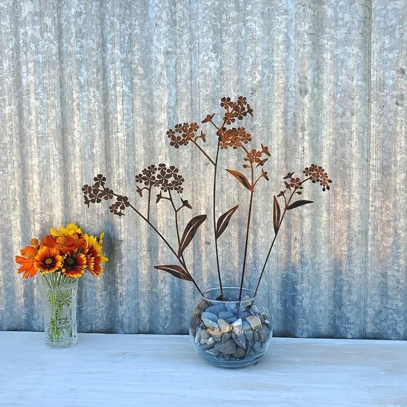 4 Stück klassische Blumenstrauß aus Metall, Gartendekoration, Rost, Wildblumen, mit Holzpfähten, für Innenhof, Balkon, Blumentopf Image