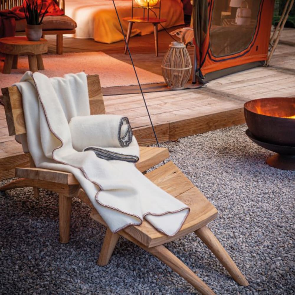 Plaid en laine fil camel 120 x 180 cm