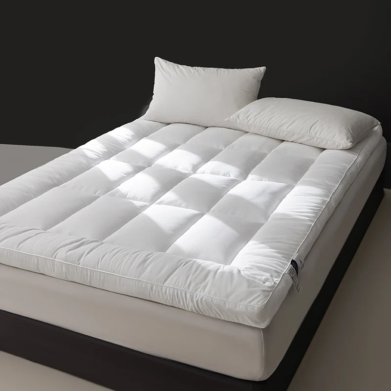 Matratzenauflage mit hoher Elastizität, atmungsaktiver und weicher, gesteppter, kühlender Matratzenauflage – vielseitige Verwendung für Zuhause und Camping Image