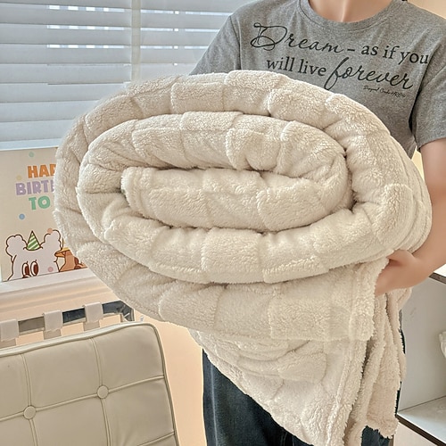 weiche Taft-Fleecedecke, dicker, warmer Überwurf aus Milchsamt für Sofa, Bett oder Nickerchen im Büro, einfarbige Plüschdecke für alle Jahreszeiten Image
