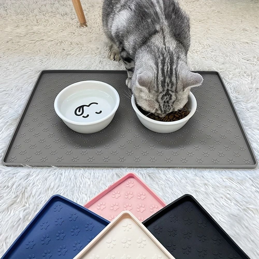 Pet Placemat Non Slip Paw Print Design Easy Clean Silicone Mat 21.6 X 15.7 In green