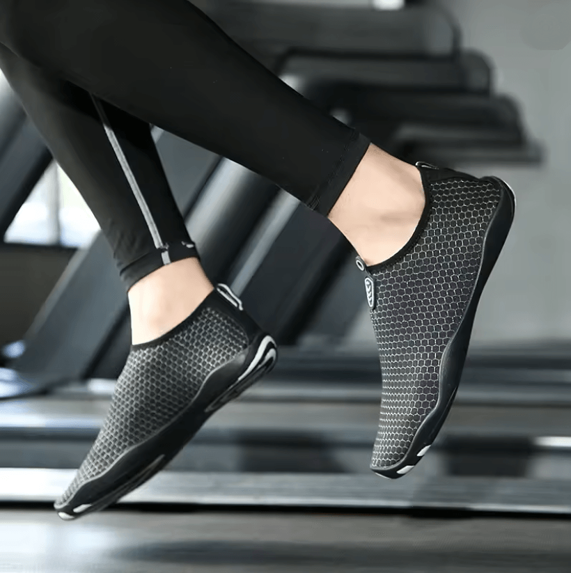 Mens Quick Drying Water Shoes For Beach Surf And Sports 10 black