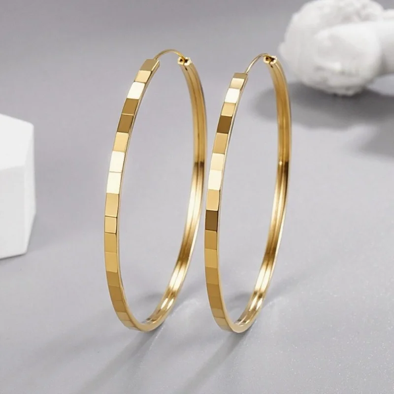 Fashion Classics Metall-Ohrringe mit großem Kreis für Damen, Edelstahl, Kreis, Mädchen, glänzend, zart, Party-Schmuck Image
