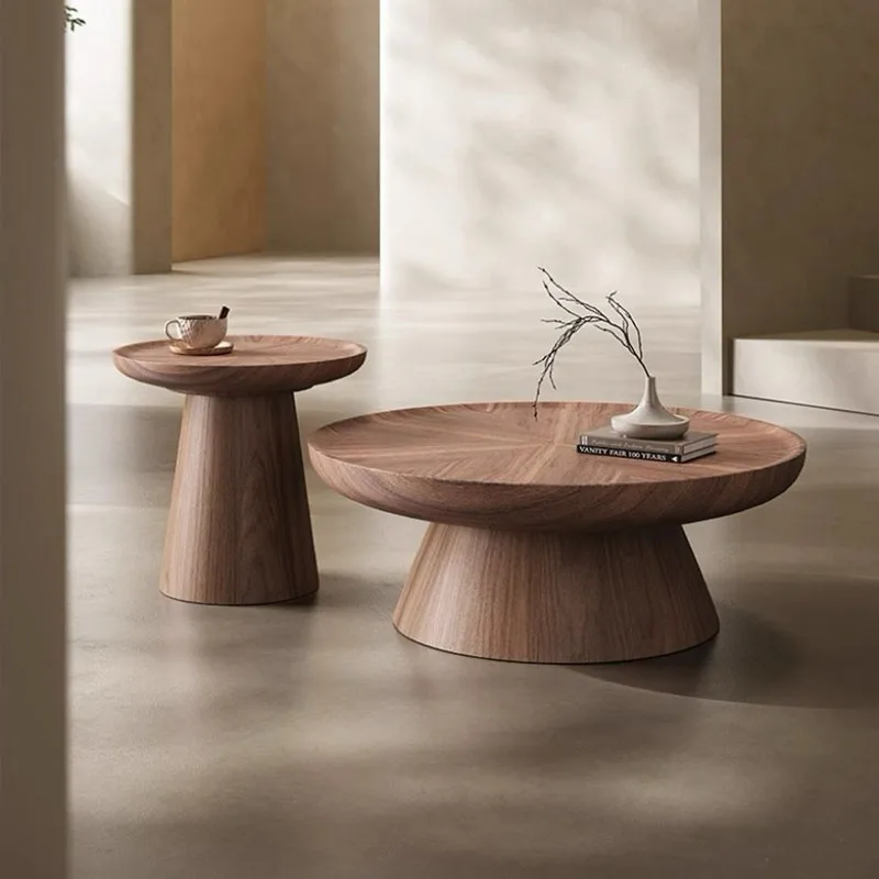 Italienischer Couchtisch aus Holz, modern, schlicht, klar, minimalistisch, Designer-Beistelltisch, rund, antik, Mesas Bajas Lounge-Suite-Möbel Image