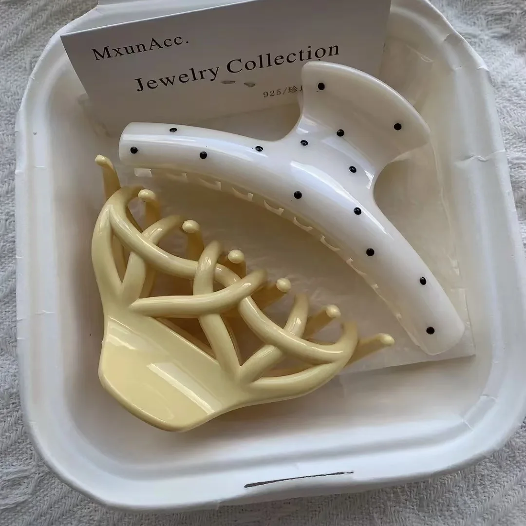 2Pcs Koreanische Polka Dot Arc Geometrische Dreieck Twisted Haar Klaue clip frauen Große Pferdeschwanz Halter Shark Clamp Haar zubehör Image