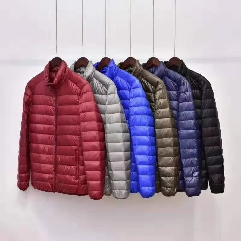Blaue Herren-Daunenjacke mit Stehkragen und langen Ärmeln im Winter 2026, schwarzer, stilvoller warmer Mantel, asiatische Größen M-5XL.
