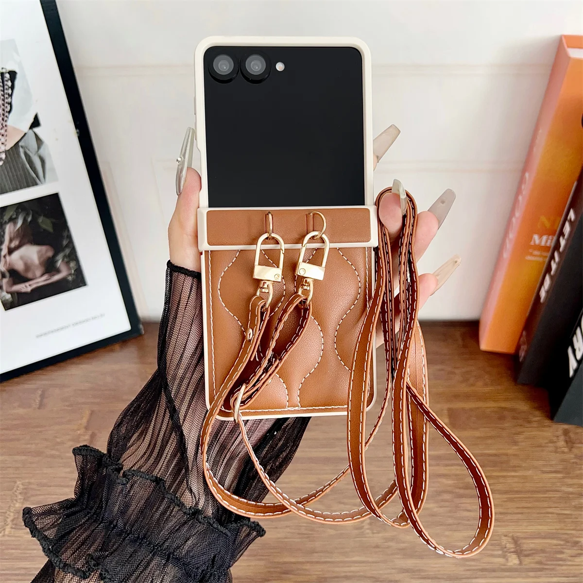 Leder Crossbody Lanyard Seil Handyhülle für Samsung Galaxy Z Flip 3 4 5 6 7 Flip7 FE ZFlip7 Flip6 stoßfeste Schutzhülle Image