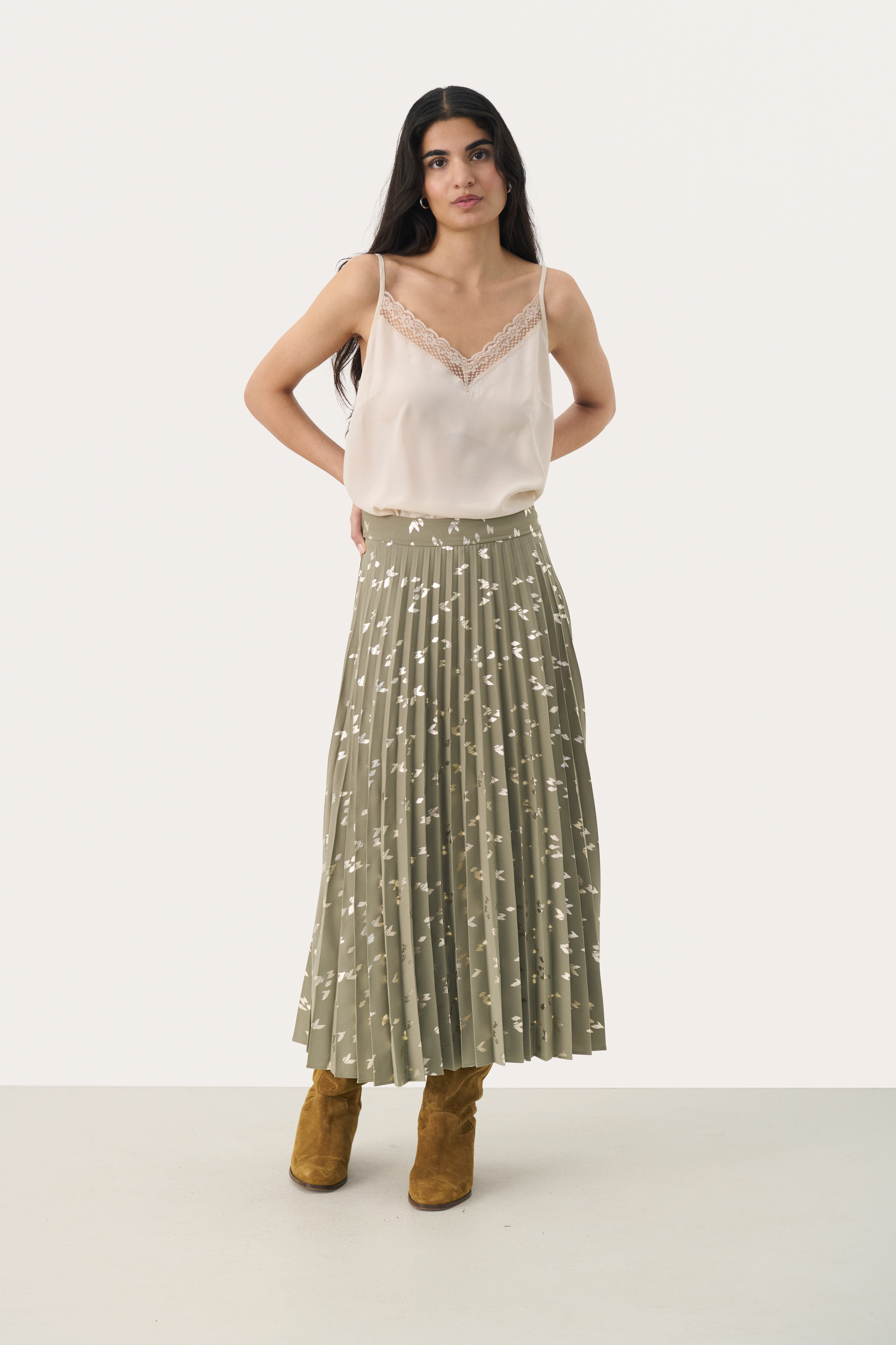 Rock A-shape Vetiver Foil Print green Image