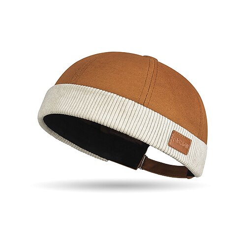 Weihnachtsgeschenk-Mütze für Herren, mehrfarbig, Polyestermaterial mit Rippstrickdetails, stilvolles Winteraccessoire für Freizeit und festliche Anlässe Image