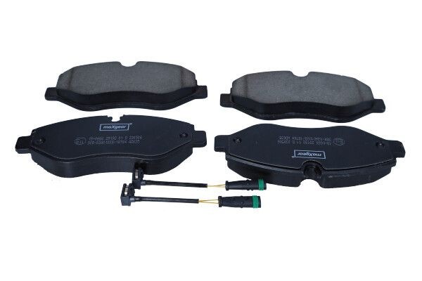 MAXGEAR Bremsbelagsatz VW,MERCEDES-BENZ 19-0666 JZW698151AB,9064210700,2E0698151 9064210010,A0044208320,0044206720,A0054202120,0054202120,0064208420 Image