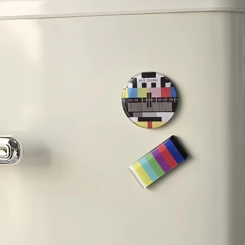 2 Stück Vintage TV-Kühlschrankmagnete mit statischer Kanalanzeige – ovale dekorative Aufkleber aus Kunststoff ohne Signal für Kühlschrank, Geschirrspüler Image