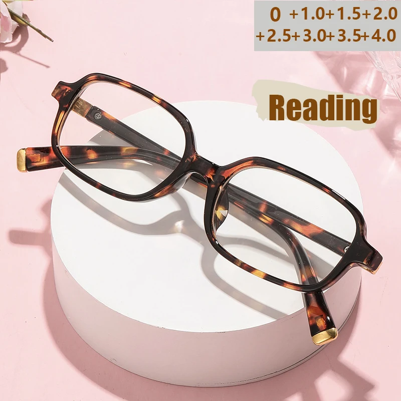 Anti-Blaulicht-Lesebrille, kleiner quadratischer Rahmen, Unisex, vielseitige Mode für mittlere und ältere Menschen 6151 Image